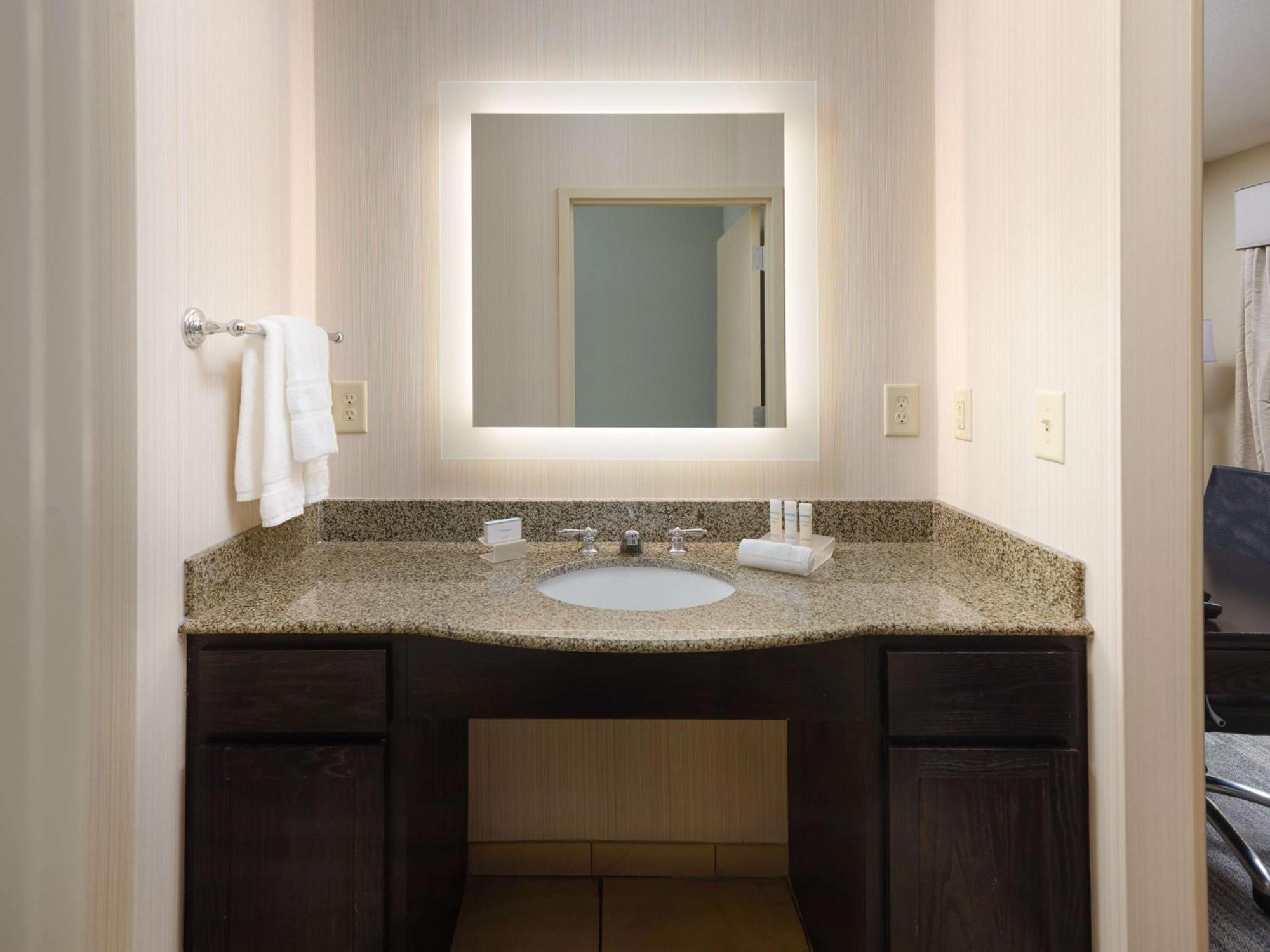 Homewood Suites By Hilton Atlanta Nw/Kennesaw-Town Center Экстерьер фото